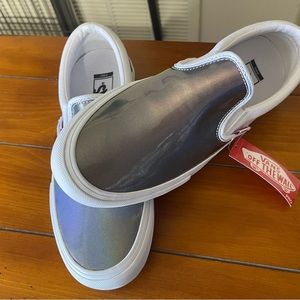 Mens Vans silver/white new slip on
